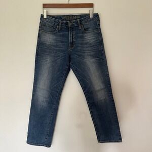 American Eagle Outfitters Mens Original Straight 32x30 Jeans Medium Wash Blue